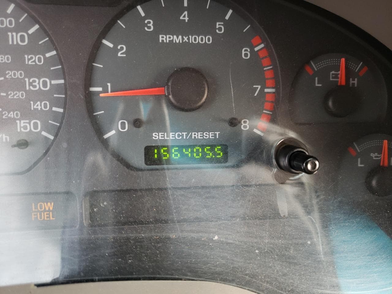 2002 Ford Mustang 8