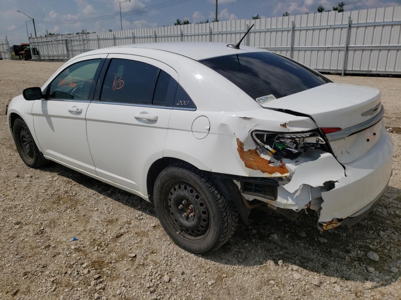 2013 Chrysler 200 3