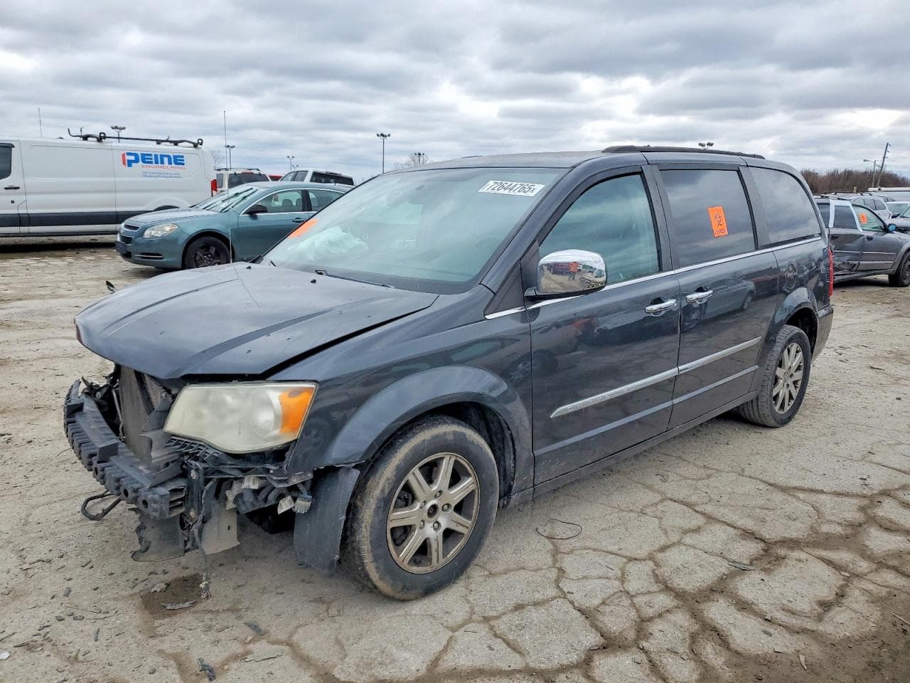 2011 Chrysler Voyager