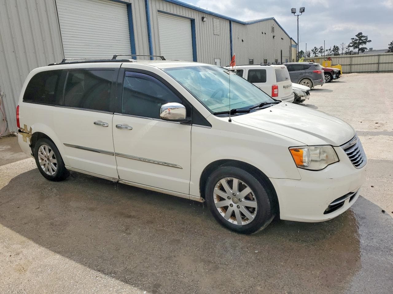 2012 Chrysler Voyager