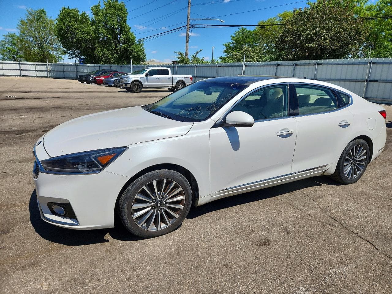 2017 Kia Cadenza