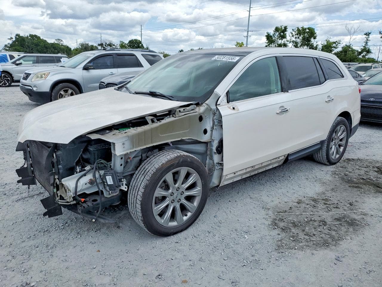 2013 Lincoln MKT