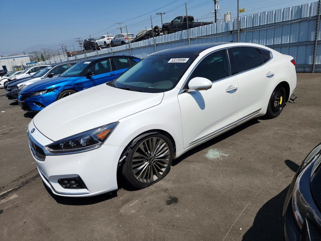 2017 Kia Cadenza