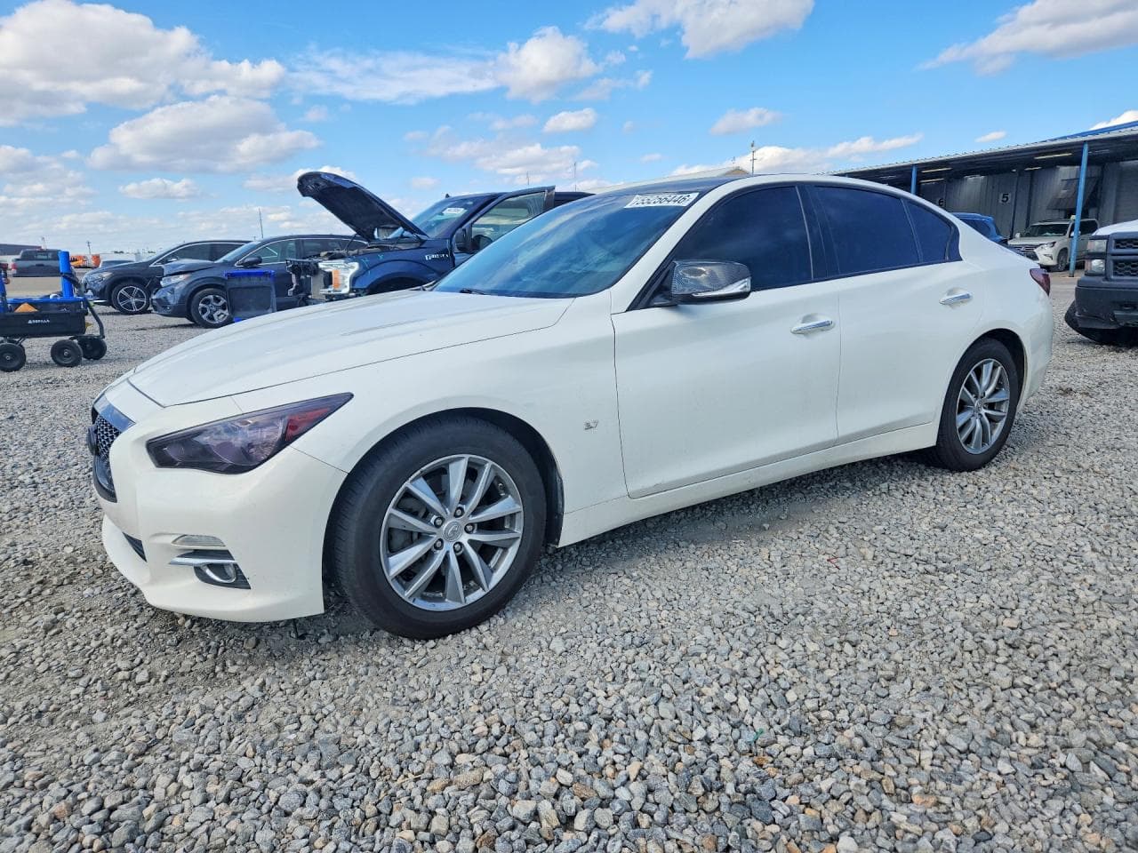 2015 Infiniti Q50