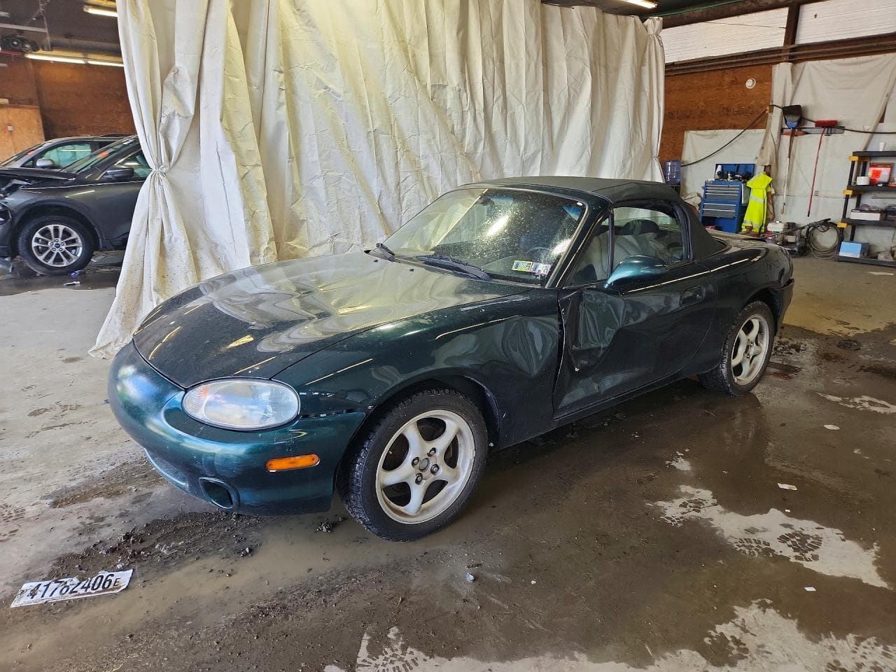 2000 Mazda MX-5