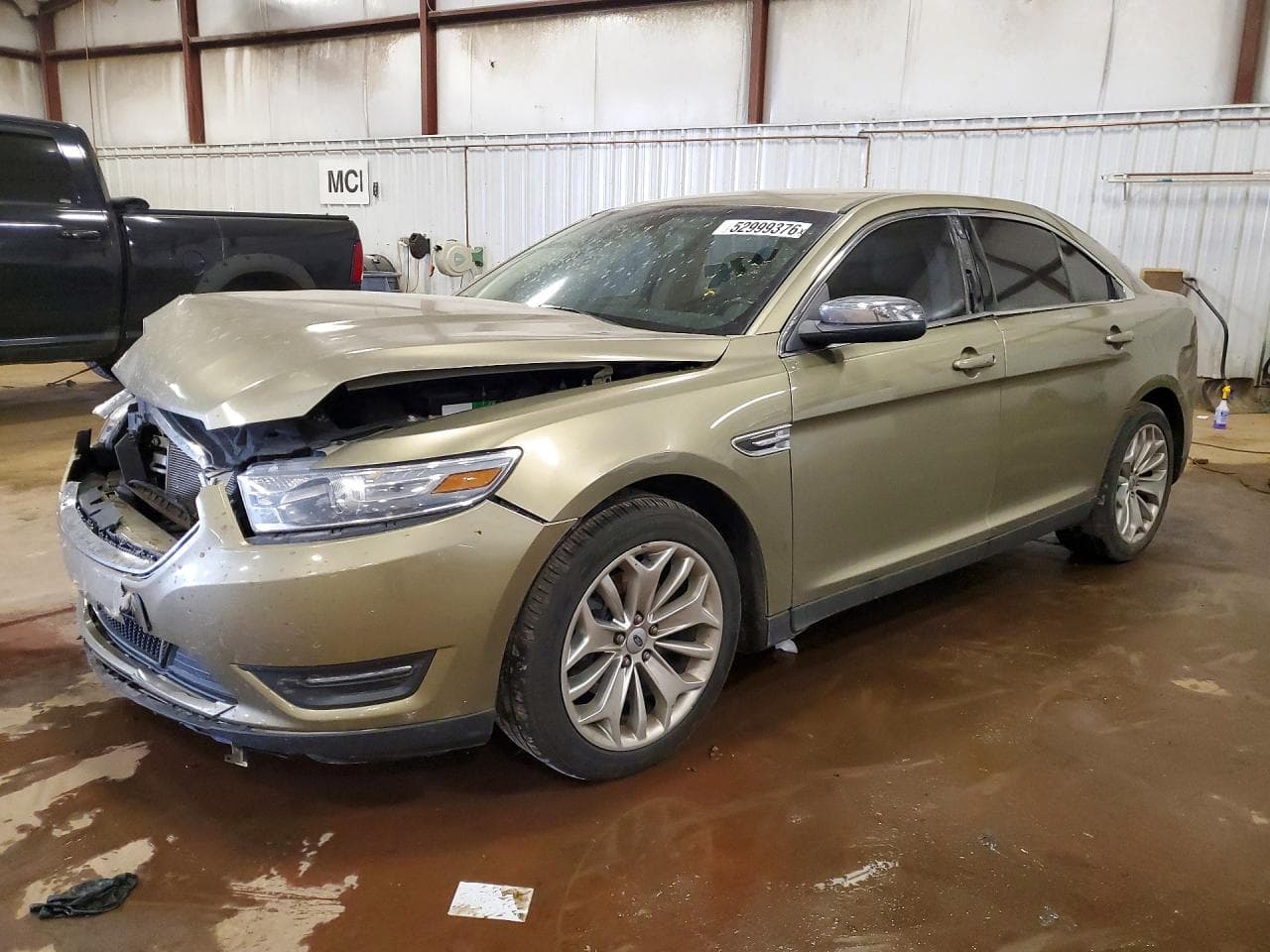 2013 Ford Taurus