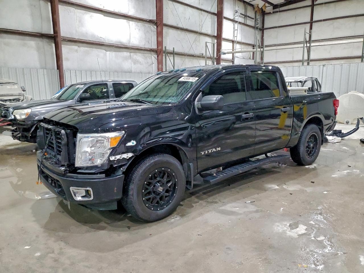 2017 Nissan Titan